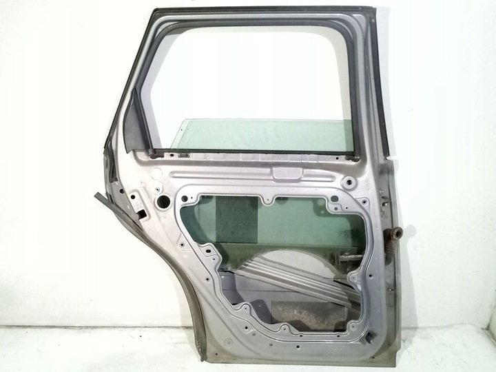 фото №7, Volvo v50 дверь левая зад задние 462-46