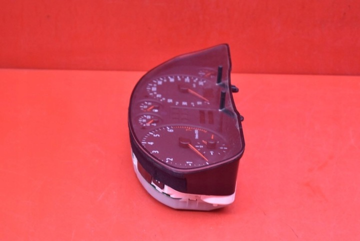 фото №5, Спідометр  прилади автомат eu 4b0919860l audi a6 c5 2.4 v6 165 km 97-01