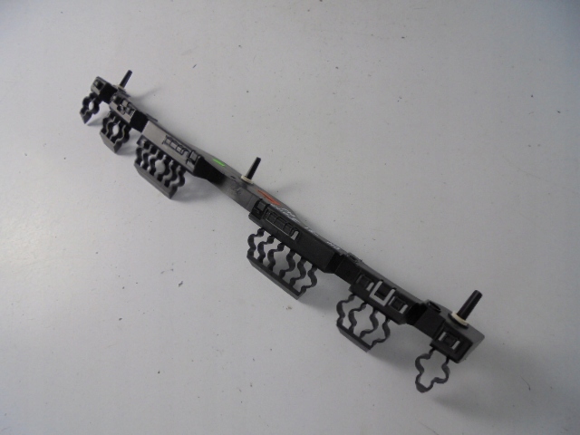 фото №1, Ковзун бампера зад renault clio v hb 2019-