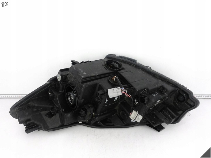 фото №13, Toyota yaris iii 3 рестайлинг 17-19 фара галоген обычная + led правая перед европа