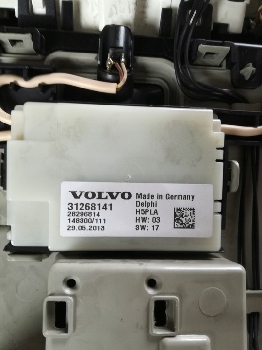 фото №6, Volvo v40 2012-2019 год лампа потолок 31268141