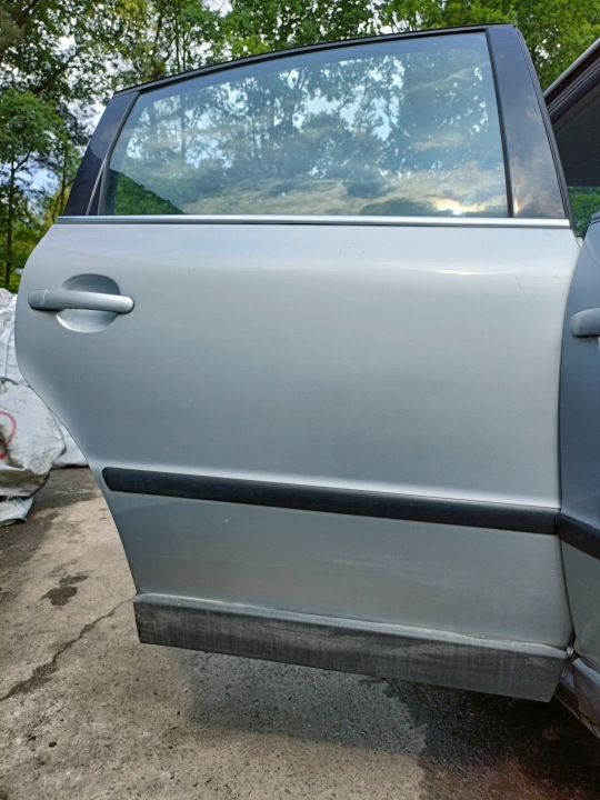 фото №13, Volkswagen passat b5 96-05 2004 r. рестайлинг sedan la7w дверь правая зад pt
