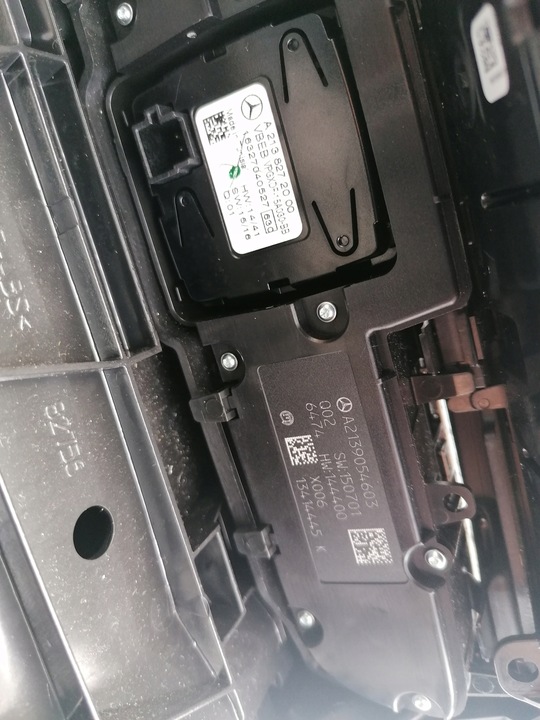 фото №7, Mercedes w213 dekor тунель панель перемикач манометр