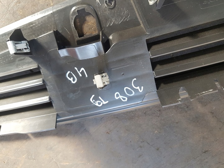 фото №7, Peugeot 308 t9 решётка воздуховод консоли