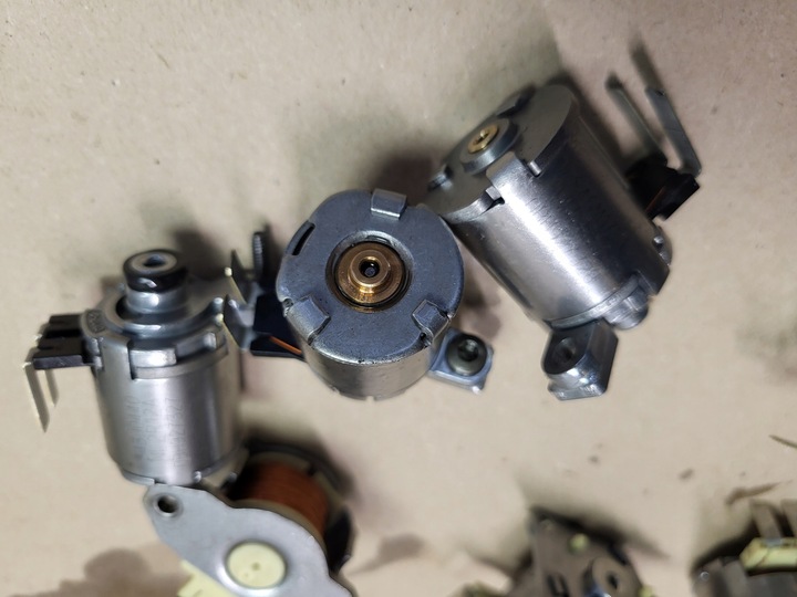 фото №10, Клапан мехатроніка коробки dsg vw passat b8 4x4 golf skoda superb iii 3v оригінальний номер