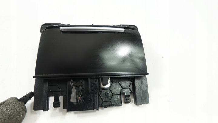 фото №10, Audi a5 s5 8t пепельница 8k0857951