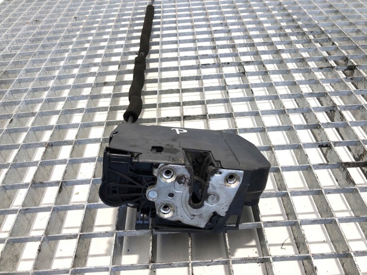 фото №1, Замок дверь правые перед iveco daily vi автобус 5801529302