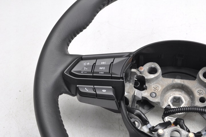 фото №15, Mazda 2 dl dj кермо шкіряний багатофункціональна