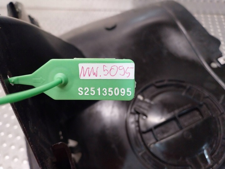 фото №6, Подкрылок левый перед 5g0805911aj vw golf vii