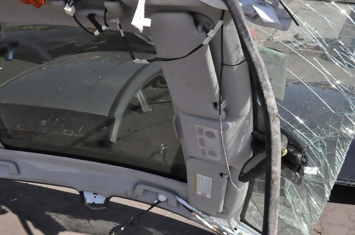 фото №7, Toyota yaris iv крыша стеклянный солнечный панорама 5d