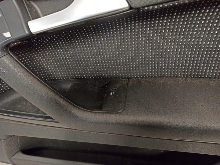 фото №5, Audi a3 8p 3d боковина двері правий переднє 8p3867106