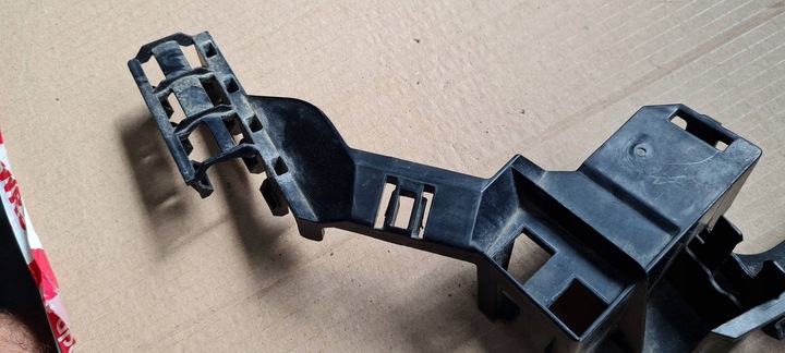 фото №8, A7 c8 4k тримач кріплення реле свічок 4k0907285b a6 c8