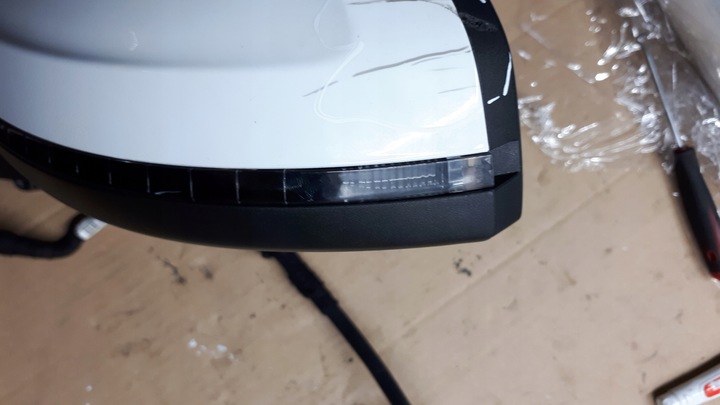 фото №8, A4 b9 рестайлинг зеркало левая левый перед ly9c uk