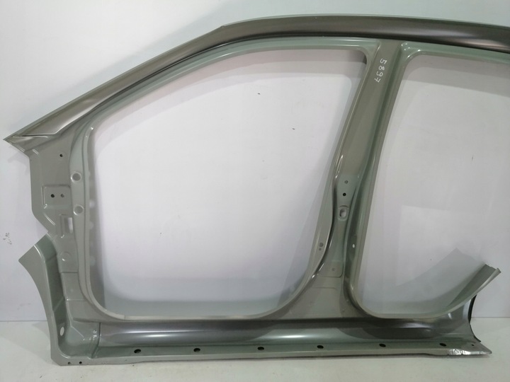 фото №13, Hyundai i10 iii правый порог стойка обшивка hal 5897