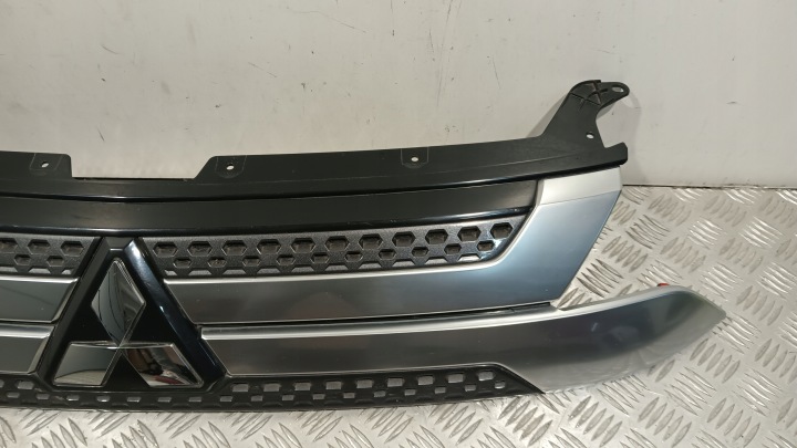 фото №8, Решётка решётка радиатора mitsubishi outlander iii рестайлинг 18-22 7450b304 оригинал