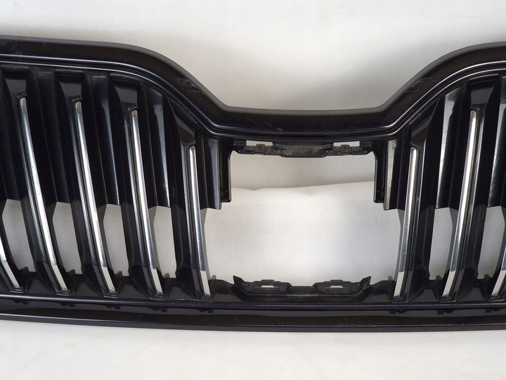 фото №5, Skoda superb 3 iii решітка решітка радіатора рамка 3v0853653b чорна рамка спортлайн rs