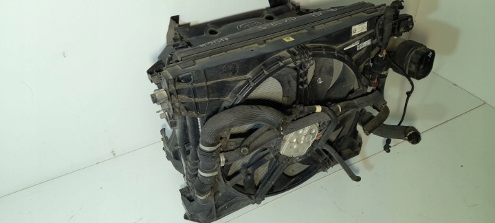 фото №8, Alfa romeo stelvio 2,2d радиатор вентилятор комплект mr2230007940 ch83