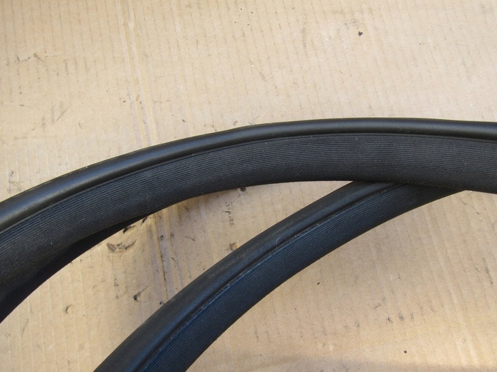 фото №8, 2 mercedes w203 купе прокладка дверь кузовная правая пассажира