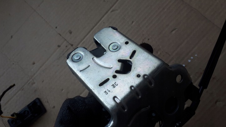 фото №6, S6 c7 4g a6 замок крышки багажника зад sedan usa