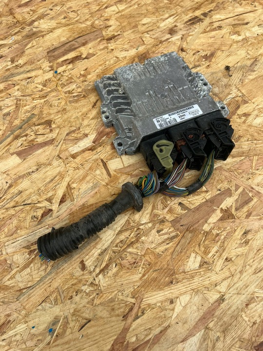 фото №1, Комп'ютер двигуна citroen c4 ii 1.6hdi sid807evo