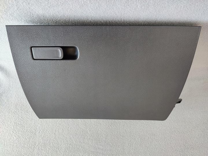 фото №1, Mercedes glb x247 бардачок 3311802/004