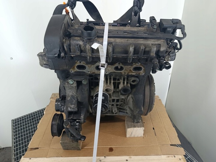 фото №10, Двигатель vw golf iv akq 1.4 16v