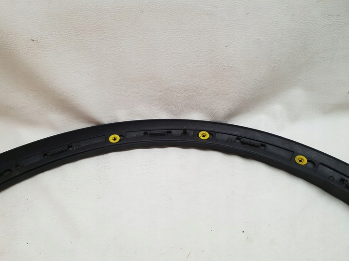 фото №11, Volvo c30 планка na крыло левый зад 31283136