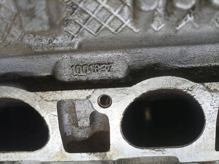 фото №14, Головка комплектная 1001837 2.4 20v volvo s80 i 1998-2006