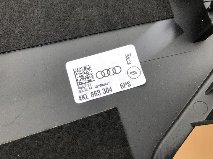 фото №12, Маскировочная накладка туннеля правые перед audi e-tron