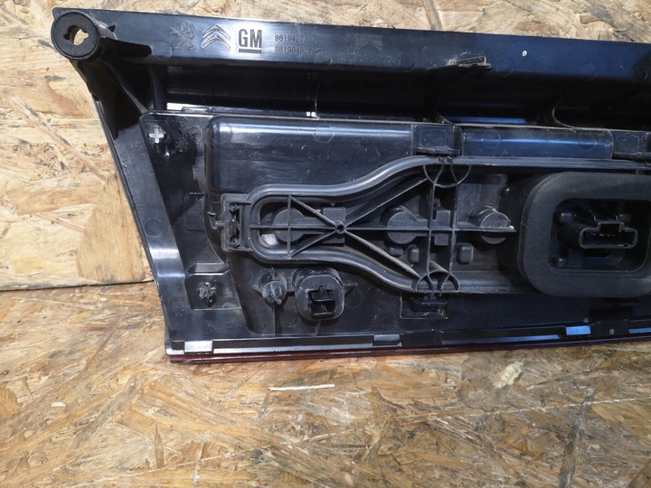 фото №9, Peugeot rifter partner iv лампа лівий зад led європа 9819427380