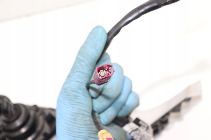 фото №9, Tesla модель 3 левая сторона электрические зеркало боковые e11048799 j-1405