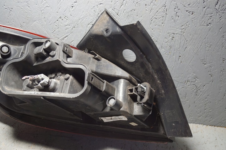 фото №10, Фара праве зад renault megane iii купе 265500008r