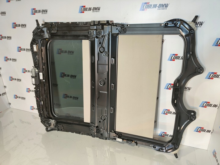 фото №11, Люк скляний панорама sky lounge bmw 7 g12