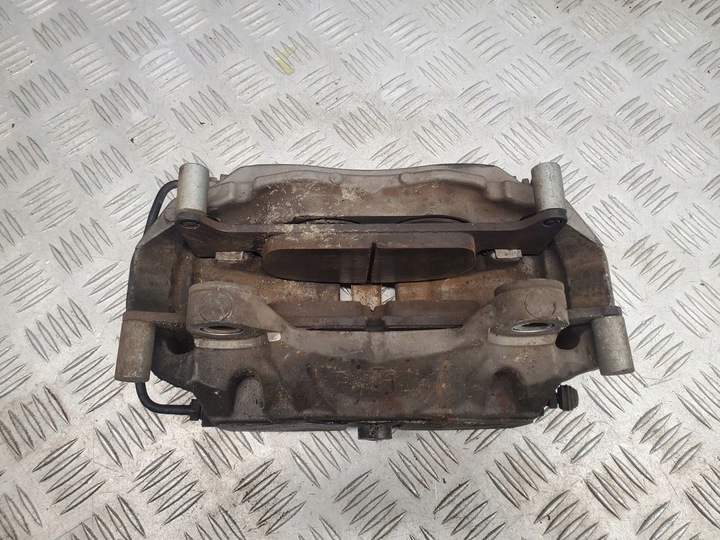 фото №10, Audi q5 sq5 8w06cd перед сторона права затискачі