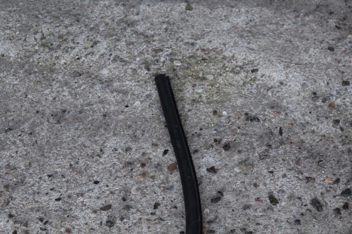 фото №5, Прокладка двері лівий перед нижня audi a5 8t купе 8t0831707d