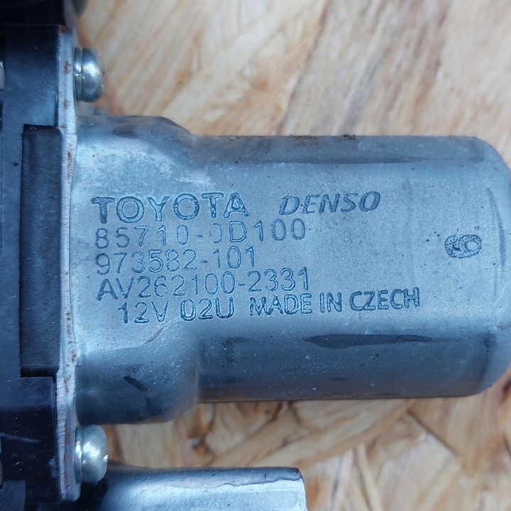 фото №6, Toyota yaris iii 11-17r двигатель стёкла левое зад 973582101 оригинал