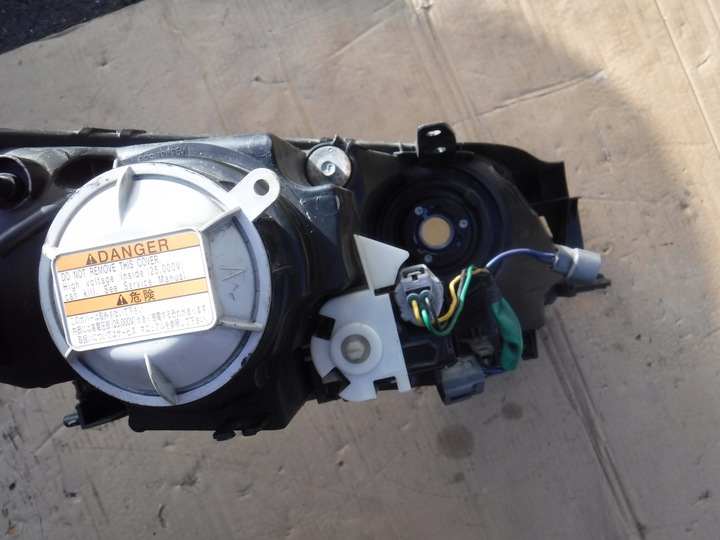 фото №6, Лампа ксенон левый перед maza cx-7 eh10-51040