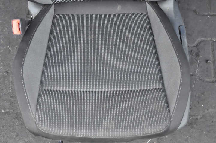 фото №13, Skoda octavia iv сиденья диван 21r универсал