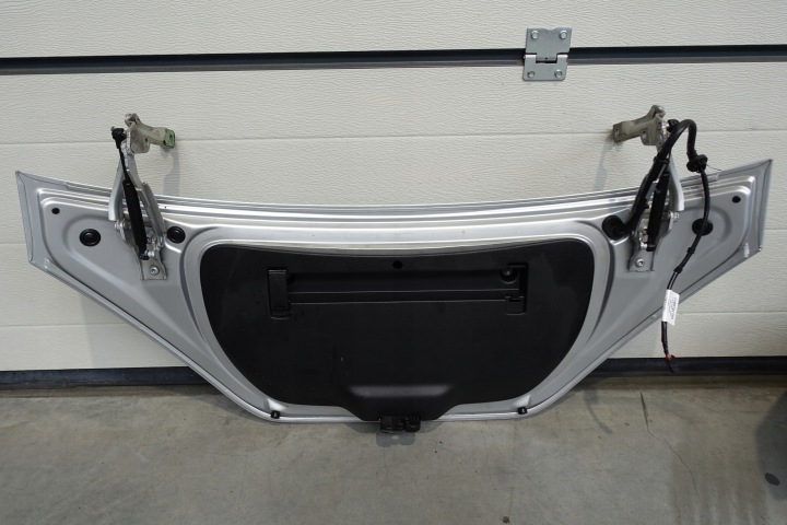 фото №10, Vw new beetle cabrio рестайлинг 2005-2010 зад комплектный крышка бампер заднее фара