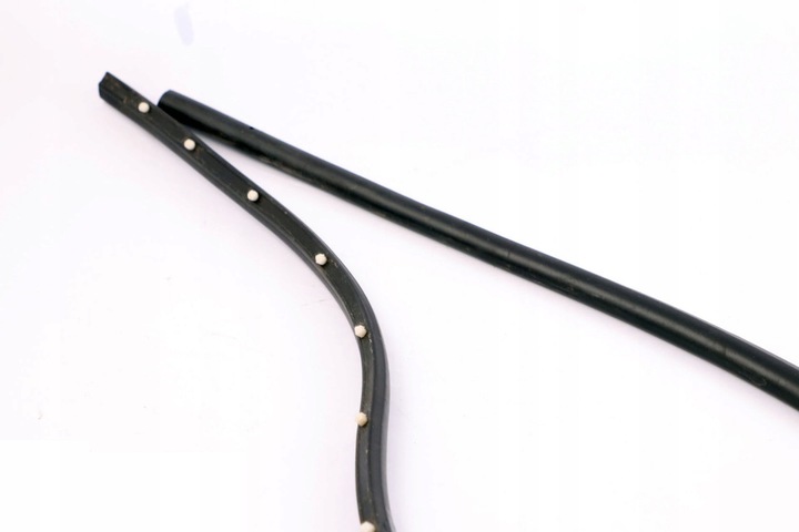 фото №10, Bmw f21 f22 прокладка дверь правые перед 7267908