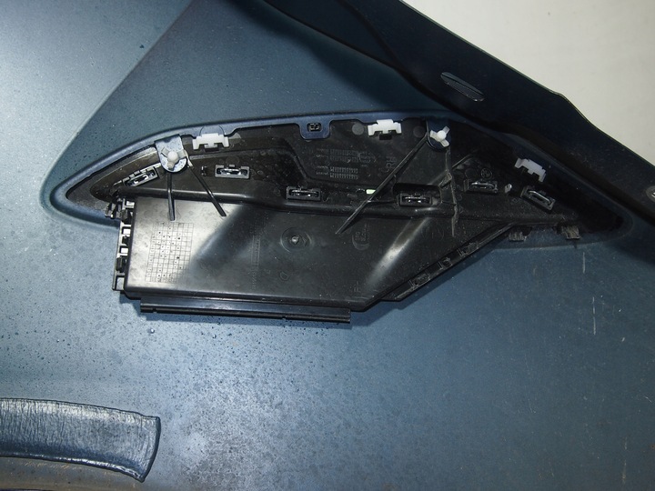 фото №7, Bmw 8 g15 g16 крило праві перед колір x1g заморожений tanzanite блакитний