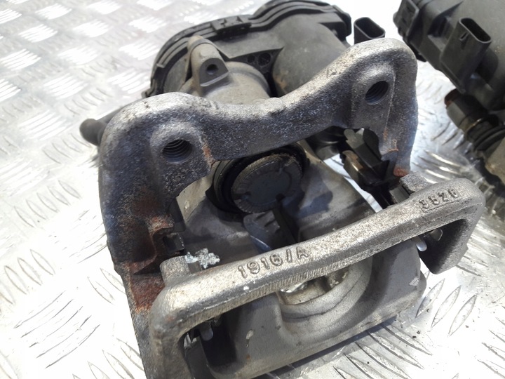 фото №9, Mercedes slk slc w172 2017r суппорт тормозной зад