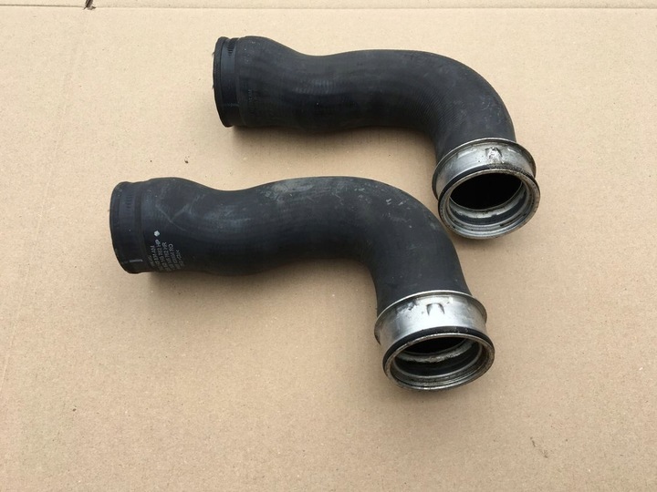 фото №1, Труба интеркулер 1k0145762hp golf v leon jak новая