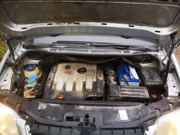 фото №8, Volkswagen touran шланг інтеркулер 2003 2.0l 1t0145790d 038131111a