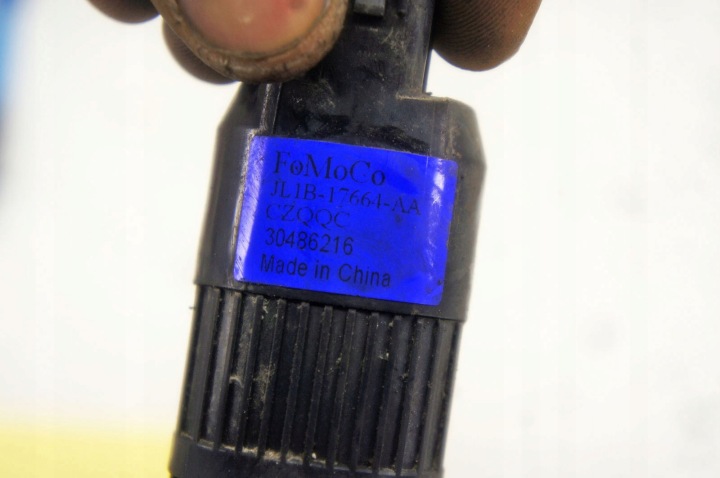 фото №8, Uv278+ ford edge mk2 насосы омывателя jl1b-17664-aa 2штуки комплект