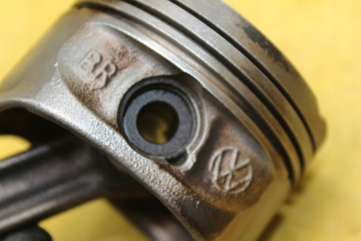 фото №9, Поршень шатун шатун 037f golf iv 1.4 b akq
