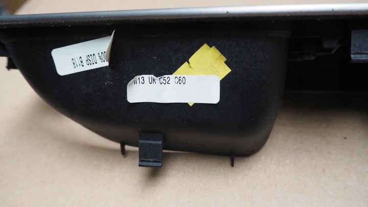 фото №6, Volvo v50 перемикач панель скла правий 8663815