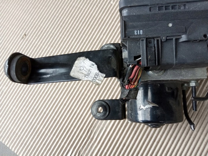 фото №6, Ford focus mk2 рестайлинг 1.6 tdci 08-10r- насос abs-esp