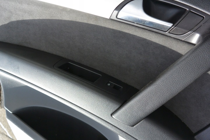 фото №14, Боковина дверь kpl кожа bose audi q7 4l uk