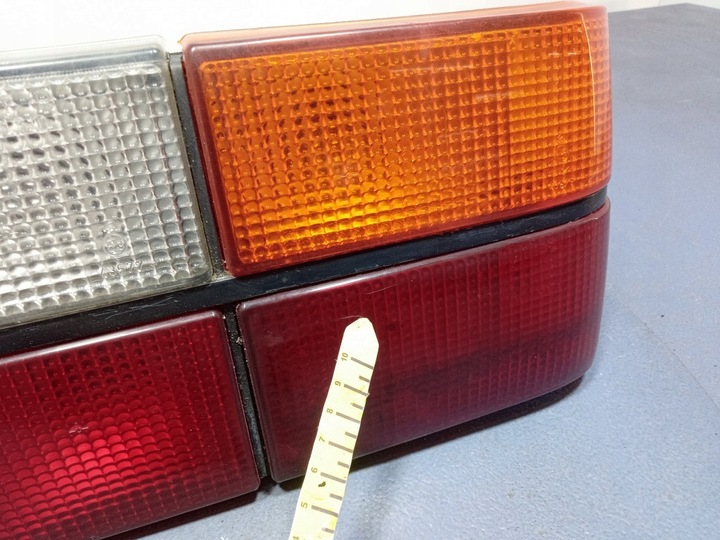 фото №6, Volvo 740 sedan 84-90 лампа зад права задня